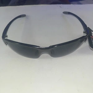 Foster Grant Ironman Sonnenbrille TOLERANCE BLK 100 % UVA-UVB-Schutz - Bild 1 von 4