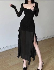 Women's Elegant Flare Square-Neck Dress with Flare Sleeves, Split Thigh Detail - Picture 1 of 3