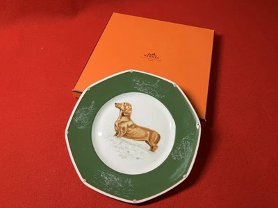 Hermes Dachshund Dog Plate 21cm 8in Green w/ Box VG - Image 1 of 4
