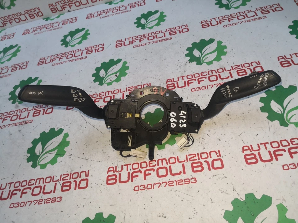 4G8953502c  Devioluci Audi A6 4g A Foto 1 de 4