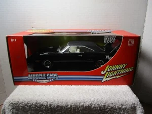 1/18 JOUHNNY LIGHTNING BLACK 1970 PLYMOUTH SUPERBIRD - Picture 1 of 5