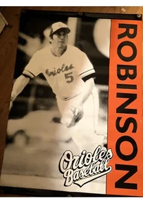 RARE 1999 ORIOLES BROOKS ROBINSON CAMDEN YARDS 26-INCH X 36-INCH VINYL BANNER - Picture 1 of 1