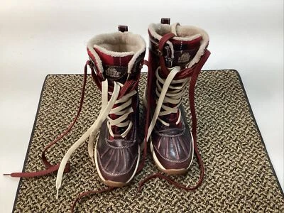 Botas Kodiak para mujer 717092 rojas aislantes de cuero talla 6 media pantorrilla Foto 1 de 4