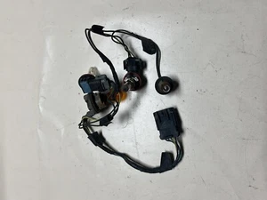 2008 - 2012 OEM Chevrolet Malibu Halogen Headlight Wiring Harness - Picture 1 of 6