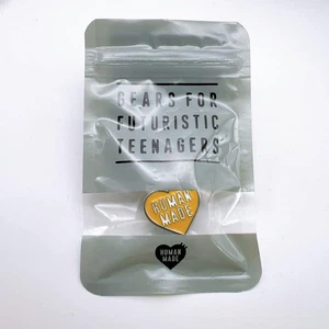 Distintivo Spille Cuore Artigianali Nigo Harajuku Usato - Foto 1 di 2