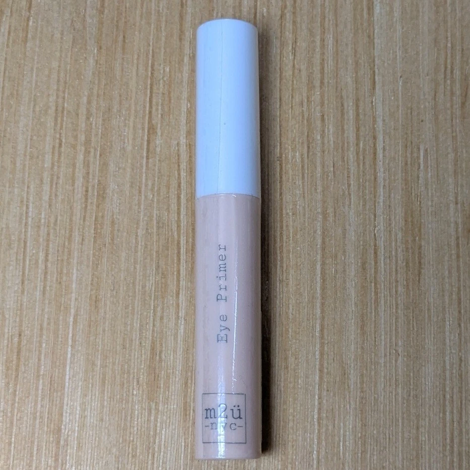 M2U NYC Eye Primer Cruelty Free Vegan Makeup Base Smooth Finish - Image 1 of 4