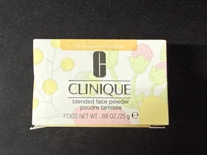 Clinique Blended Face Powder - 03 Transparency - .88 oz / 25 g - New in Box - Picture 1 of 2