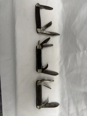 Vintage 3 CAMILLUS NEW YORK 4 BLADE CAMP UTILITY POCKET KNIFES ( 1 with 3 Blade) - Image 1 of 4