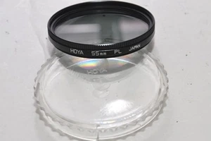 Filtro polarizzatore Hoya 55mm con custodia, Giappone, filtro con custodia mai usato - Foto 1 di 3