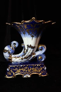 LIMOGES STYLE FINE CHINA CORNUCOPIA VASE COBALT BLUE & GOLD MINT - Picture 1 of 11