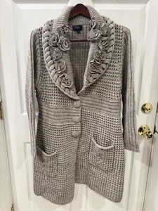Dressbarn Collection Size XL Ruffled Flower Sweater Long Cardigan 3 Snap Buttons - Picture 1 of 6