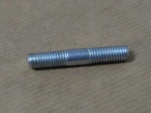 Triumph Tiger Cub E1987 Carburettor To Cylinder Head Stud ' - Picture 1 of 2
