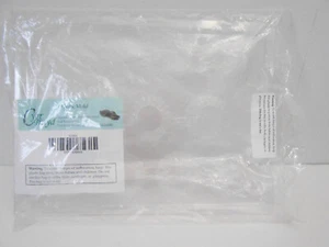 Cybr Trayd Plastic Candy Mold Fluted Cups A0064 NEW - Picture 1 of 2