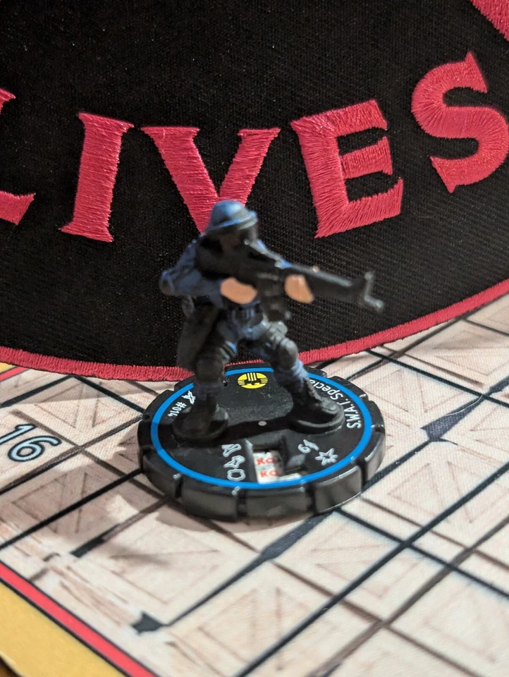 Heroclix S.W.A.T. Specialist #014 Experienced Blue Xplosion Single Figure - Image 1 of 1