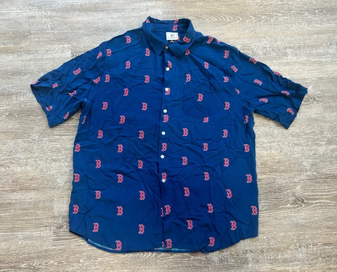 Boston Red Sox Hawaiian Polo Shirt Men's 2XL All Over MLB Genuine Button Up Logo Cover