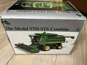 Ertl 1/32 Series II Precison #1, John Deere 9750 STS Combine, Stk# 15036 - Picture 1 of 5