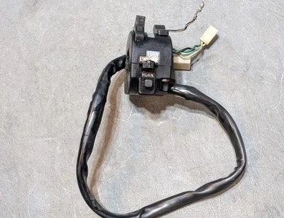 Interruptor de manillar izquierdo Suzuki bocina luz intermitente 37400-32412 Foto 1 de 4