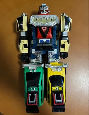 Casa rodante Bandai Power Rangers Carranger DX ROBO TURBO Megazord de colección 1996 usada Foto 1 de 3