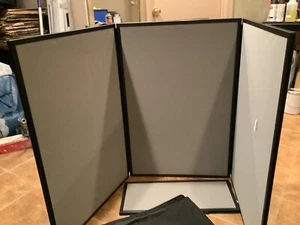 Apollo Exhibition Systems Tabletop Hook & Loop Exhibit Display Board W/Case - Picture 1 of 3