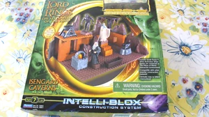 Herr der Ringe Die Gefährten ISENGARD HÖHLEN intelli-blox - Bild 1 von 5