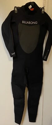 New Billabong Women's Synergy Back Zip Full Wetsuit - Classic Black - Image 1 of 4