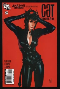 Catwoman (2002) #70 NM+ 9.6 Adam Hughes Cover! DC Comics 2007 - Picture 1 of 2