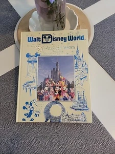 NEW 1991 Walt Disney World 20 Magical Years Hardcover HC Keepsake Souvenir Book - Picture 1 of 11