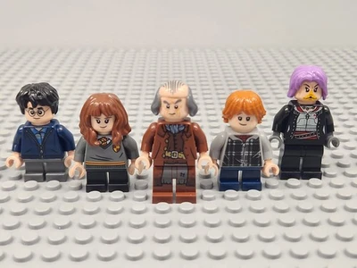 Lot of (5) LEGO Harry Potter Minifigures: Harry Ron Filch Hermoine Nymphadora... - Image 1 of 4