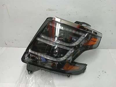 Faro derecho pasajero de repuesto Chevrolet Tahoe 2016 11296748 Foto 1 de 4