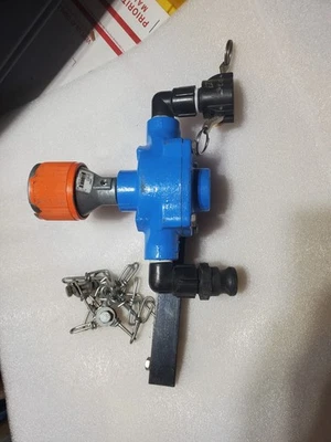 Bomba rotativa Hypro 6 rolos ferro fundido, 22 GPM, usada levemente - 6500C - Imagem 1 de 4