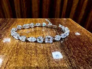 Lab Created Pear Cut Diamond Silver Tennis Bracelet 14K White Gold Over 5.00 Ct - Picture 1 of 2