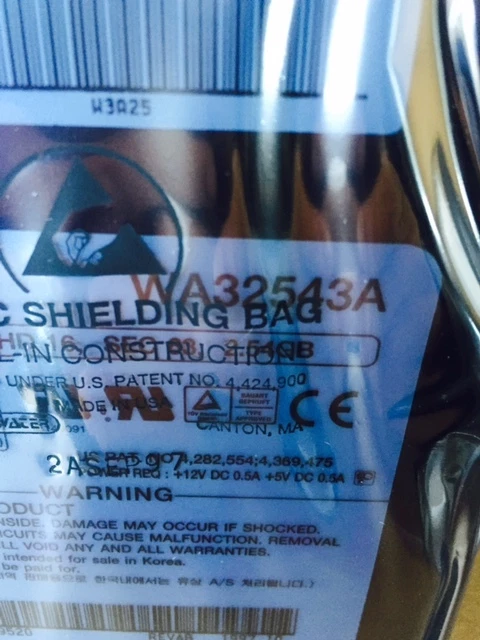 *New* Samsung (WA32543A) 2.5GB, 5400RPM, 3.5" IDE Internal Hard Drive - Image 1 of 3