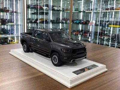 Dodge Ram TRX 1500 by Diamand in Grey -Limited 40 pcs -Collector Car[1:18 Resin] - Image 1 of 4