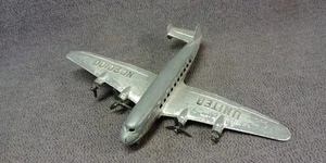 1940s Tootsietoy United DC-4 Super Mainliner Propeller Plane NC 20100 Metal Toy - Picture 1 of 12