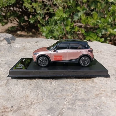 1/43 Smart #1 Diecast Model Car Pink Color - Image 1 of 4