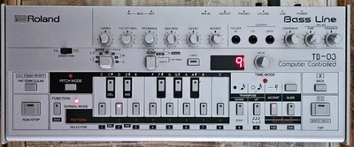 Roland TB-03 Bass-Line Synthesizer - Bild 1 von 4