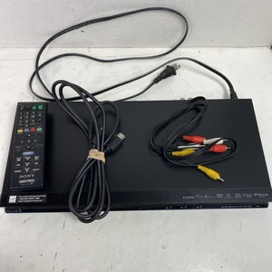 Sony BDP-S380 Lettore Blu-ray Disc/DVD con telecomando e cavo HDMI - Foto 1 di 5