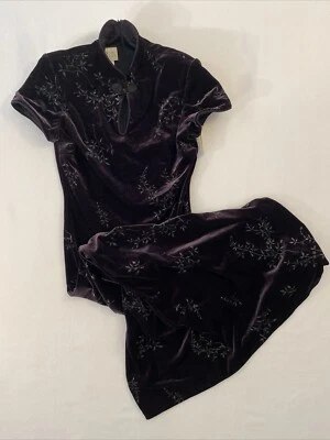Nuevo con etiquetas Vestido Largo Para Mujer David Warren NY Púrpura Terciopelo Cuello Floral Talla 6 Formal Foto 1 de 4