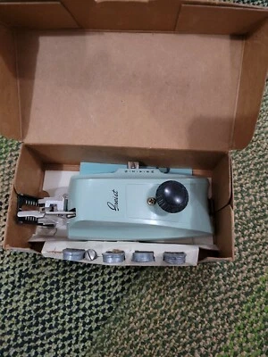 Vintage Greist The Buttonholer Automatic Buttonhole Stitch Attachment - Image 1 of 4