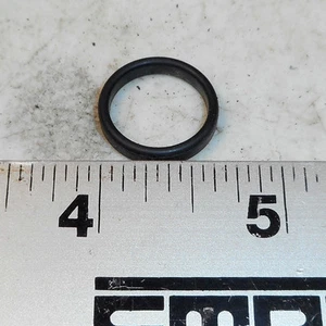 KAWASAKI KZ400 HEAD COVER BOLT O-RING VALVE 92055-067 KZ 400 KX80 KX 80 - Picture 1 of 2