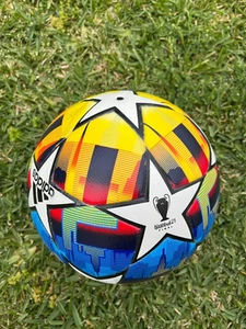 ADIDAS UEFA Official Champions League Soccer Ball - Saint Petersburg Edition - Picture 1 of 11