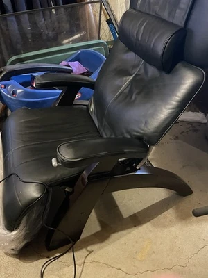 Human Touch Perfect Chair PC-095 Power Recliners Black Leather 2 Available Now!! - Image 1 of 4