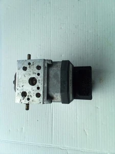 2004 Lincoln Town Car ABS Anti Lock Module Pump Fits 2003-2008 - Picture 1 of 10