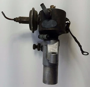 Antique Bosch Ignition Distributor for Mercedes 220S VJUR6BR24, Germany - Picture 1 of 6