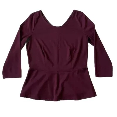 Top The Limited M Peplum Borgoña Vino Manga 3/4 Ajuste Acampanado Espalda en V Delgado Elástico Foto 1 de 4