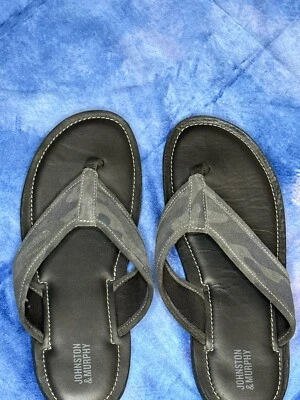 NWOT Johnston & Murphy Boys 7 Norris Suede Blue Gray Camo Thong Sandals - Image 1 of 4