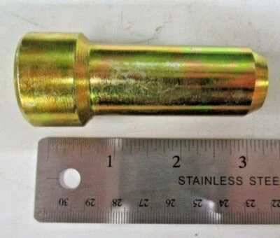 QTP For Massey Ferguson SHORT INNER PULL BAR PIN