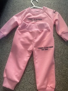 Baby Clothes - Picture 1 of 3