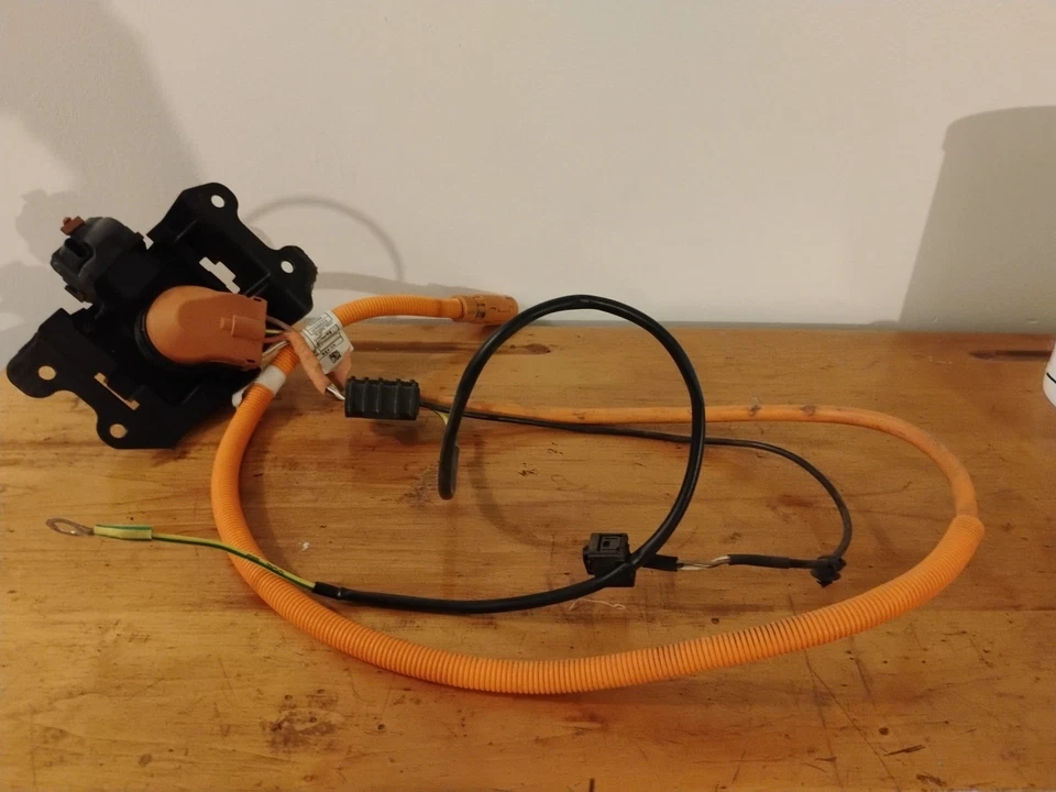 Cable de carga BMW I3 2014-2016 - HV 9339954 Foto 1 de 3