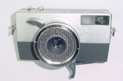 Ricoh Auto 35 Film Camera 4 cm lens - Image 1 of 4